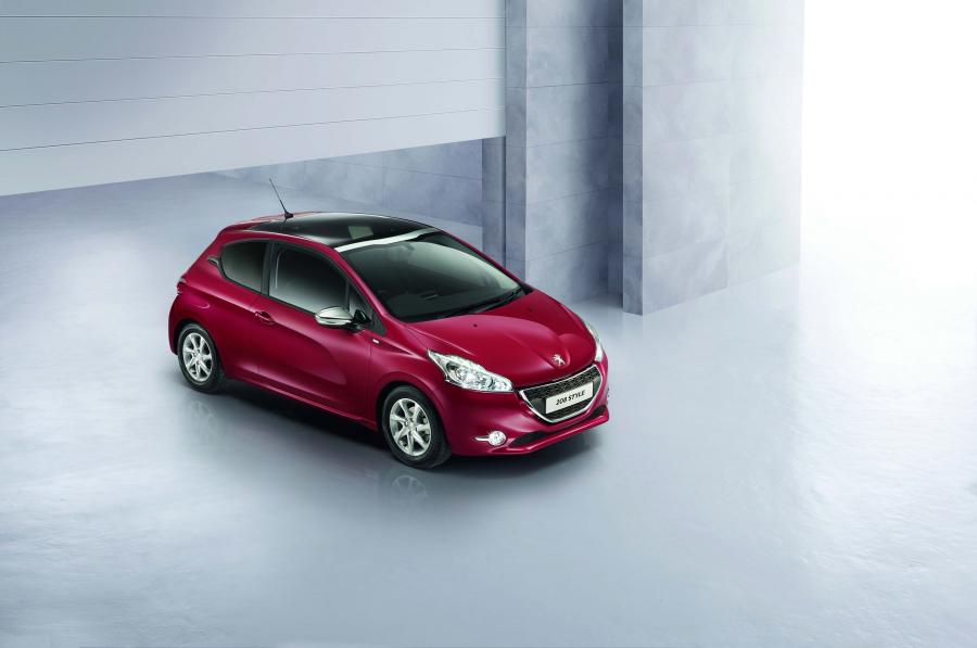 Peugeot 208 Style '2014